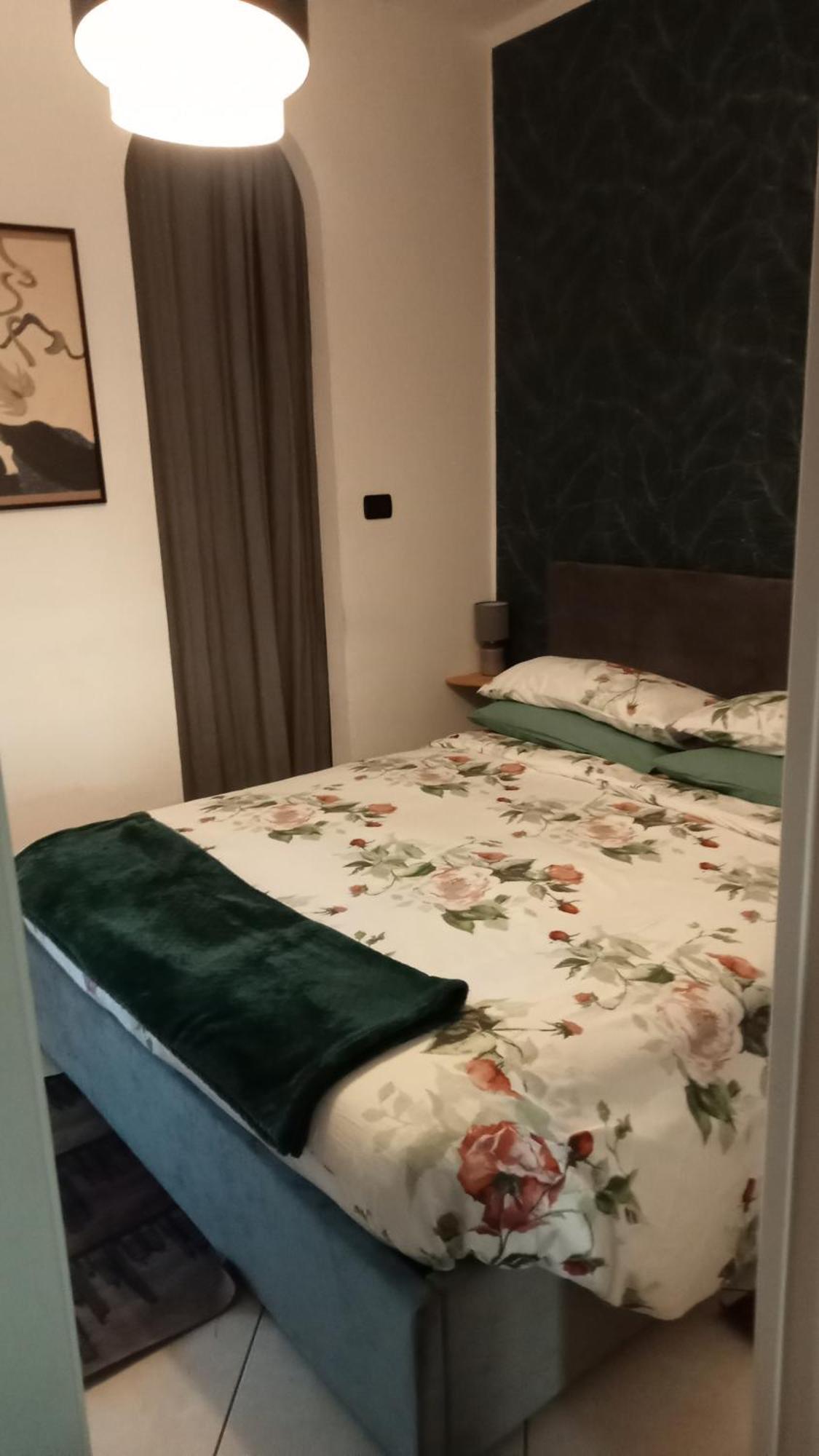 Appartement Attico Vittoria à Turin Extérieur photo